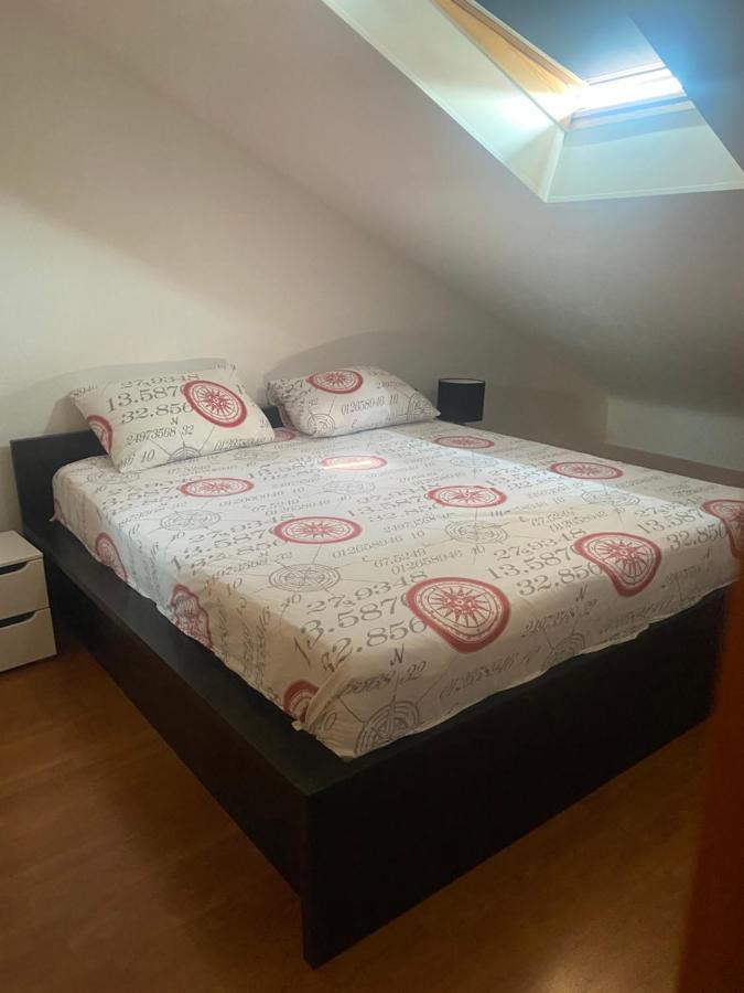 Top Floor Apartment With Sea View Kaštela Esterno foto