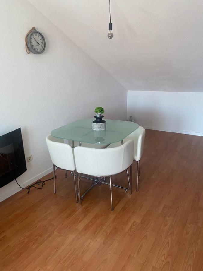 Top Floor Apartment With Sea View Kaštela Esterno foto